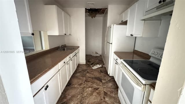 3896 NW 207th St Rd, Miami Gardens FL 33055 - Miami Gardens, FL - Photo 7