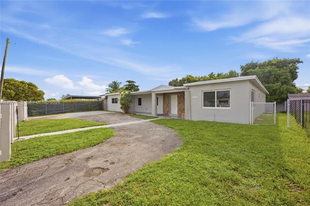 15770 NW 17th Ct, Miami Gardens FL 33054 - Miami Gardens, FL - Photo 3