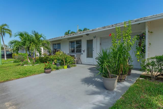 728 RIDGE Road # 30, Lantana FL 33462 - Lantana, FL - Photo 3