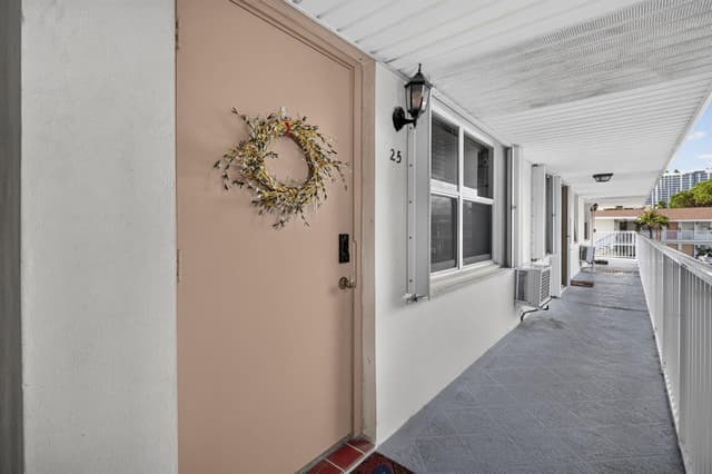 810 LAKE SHORE Drive # 25, Lake Park FL 33403 - Lake Park, FL - Photo 4
