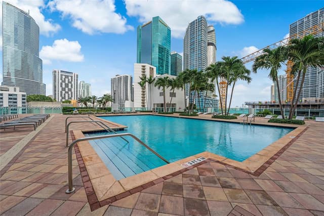 31 SE 5th St # 409, Miami FL 33131 - Miami, FL - Photo 2