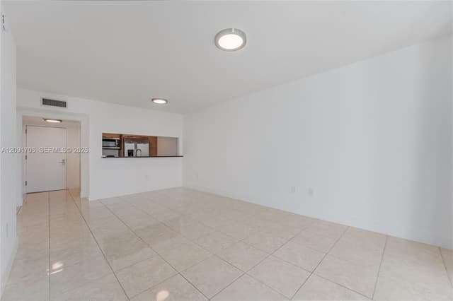 31 SE 5th St # 409, Miami FL 33131 - Miami, FL - Photo 6
