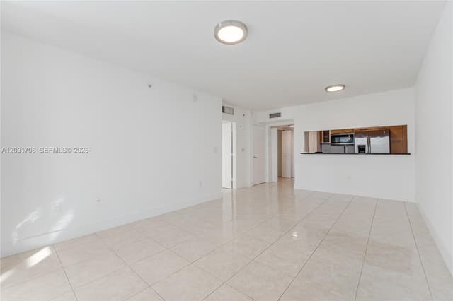 31 SE 5th St # 409, Miami FL 33131 - Miami, FL - Photo 7