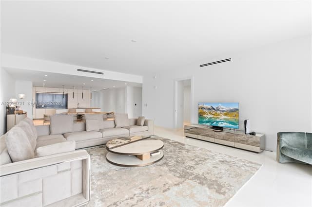 300 Biscayne Boulevard Way # 3304C, Miami FL 33131 - Miami, FL - Photo 3