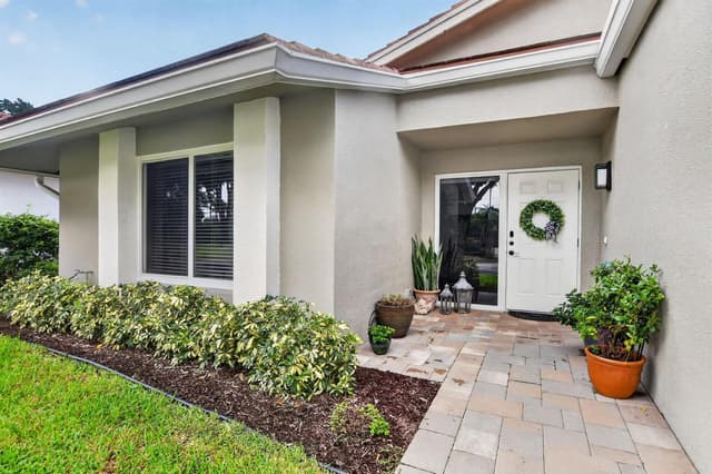 2738 DEER CREEK KELLY BROOKE Lane, Deerfield Beach FL 33442 - Deerfield Beach, FL - Photo 2