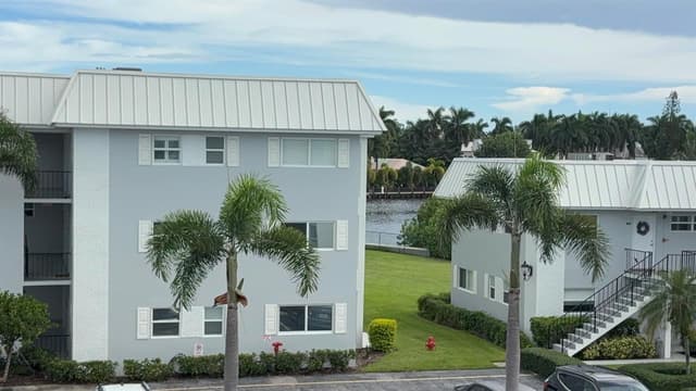 10 COLONIAL CLUB Drive # 305, Boynton Beach FL 33435 - Boynton Beach, FL - Photo 3