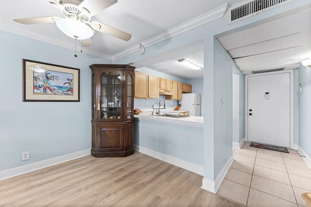 8 N ROYAL PALM Way # 6040, Boca Raton FL 33432 - Boca Raton, FL - Photo 6