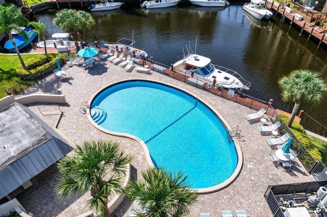 8 N ROYAL PALM Way # 6040, Boca Raton FL 33432 - Boca Raton, FL - Photo 4