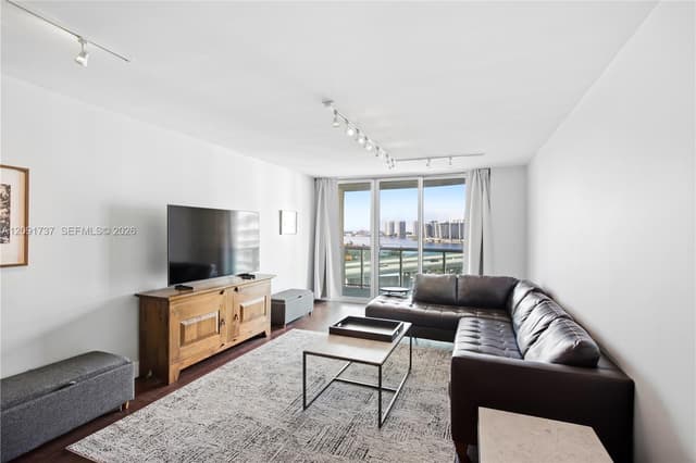 19380 Collins Ave # 1219, Sunny Isles Beach FL 33160 - Sunny Isles Beach, FL - Photo 2