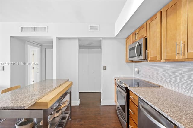 19380 Collins Ave # 1219, Sunny Isles Beach FL 33160 - Sunny Isles Beach, FL - Photo 7