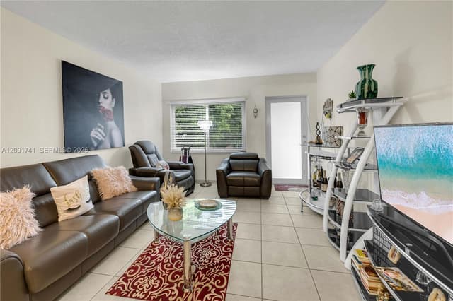 3451 SW 9th Ter unit 7B, Miami FL 33135 - Miami, FL - Photo 2