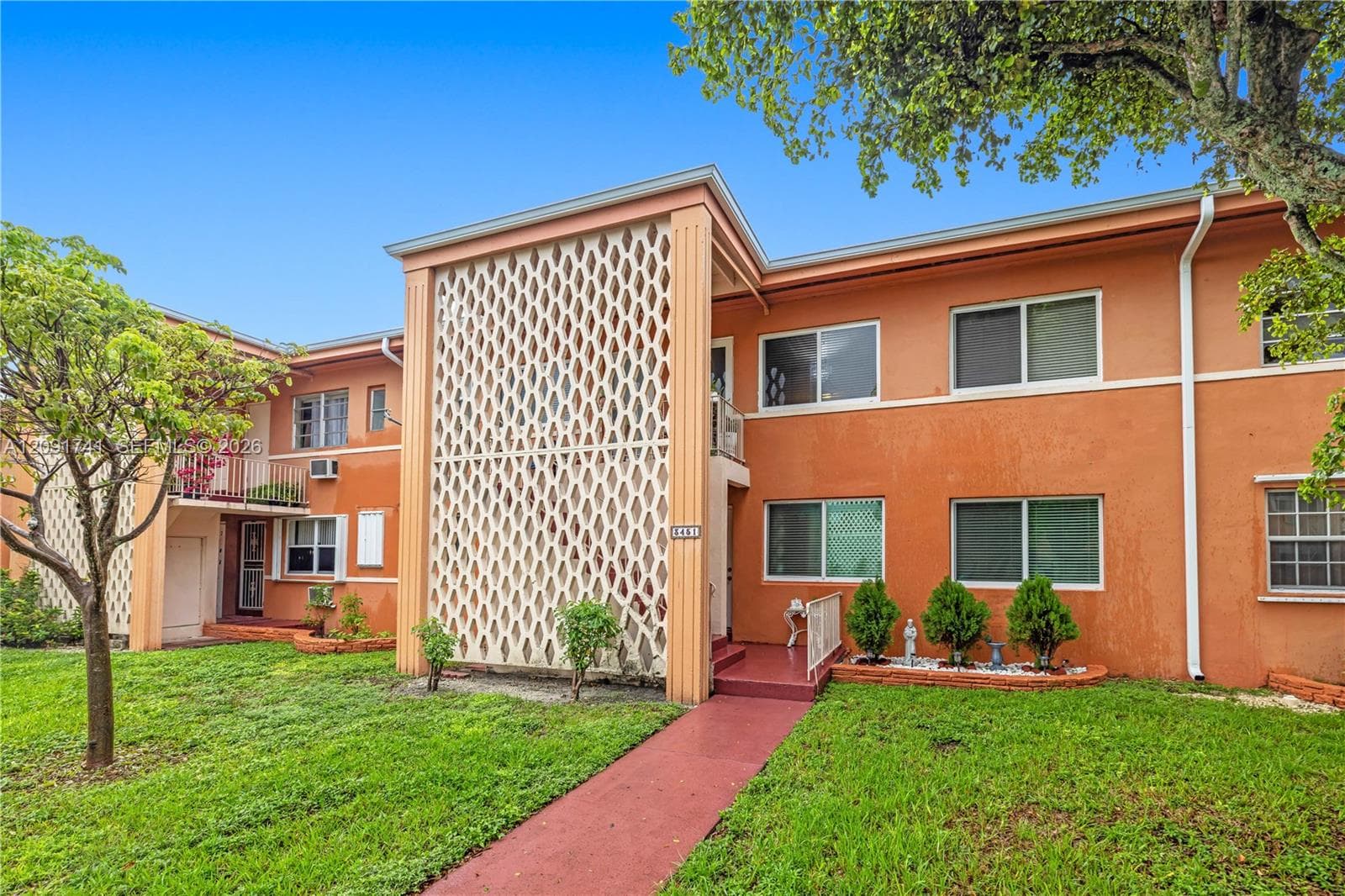 3451 SW 9th Ter unit 7B, Miami FL 33135