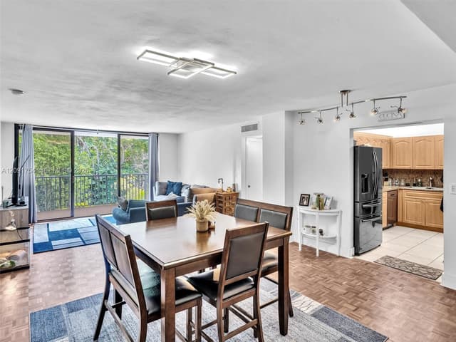 101 Ocean Lane Dr # 209, Key Biscayne FL 33149 - Key Biscayne, FL - Photo 5
