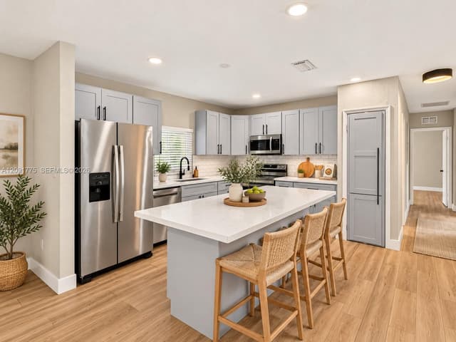 17400 SW 89th Ct, Palmetto Bay FL 33157 - Palmetto Bay, FL - Photo 4