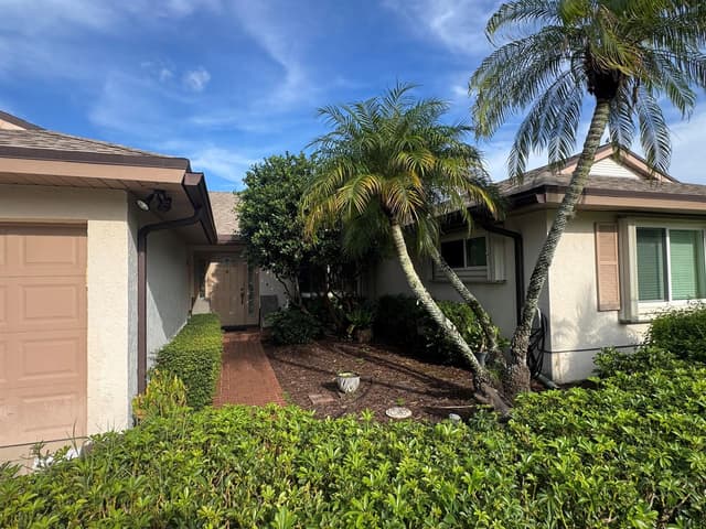 10548 GREENTRAIL Drive S, Boynton Beach FL 33436 - Boynton Beach, FL - Photo 2
