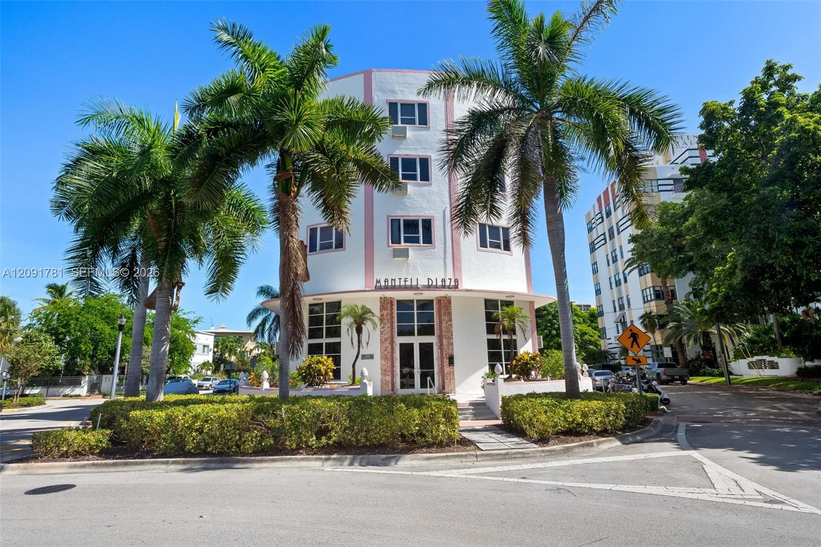 255 W 24th St # 330, Miami Beach FL 33140