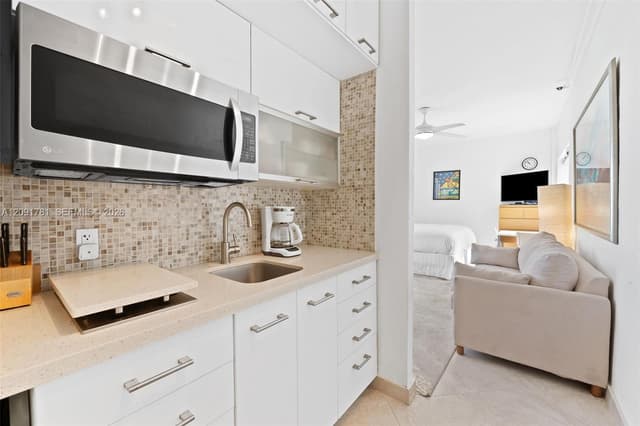 255 W 24th St # 330, Miami Beach FL 33140 - Miami Beach, FL - Photo 4