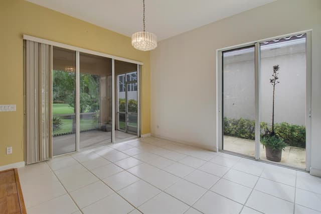 10755 WHARTON Way, Palm Beach Gardens FL 33412 - Palm Beach Gardens, FL - Photo 6