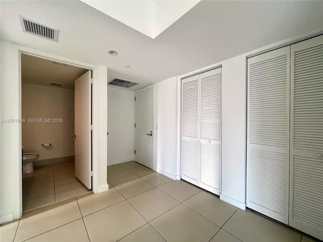 31 SE 6th St # 1101, Miami FL 33131 - Miami, FL - Photo 7