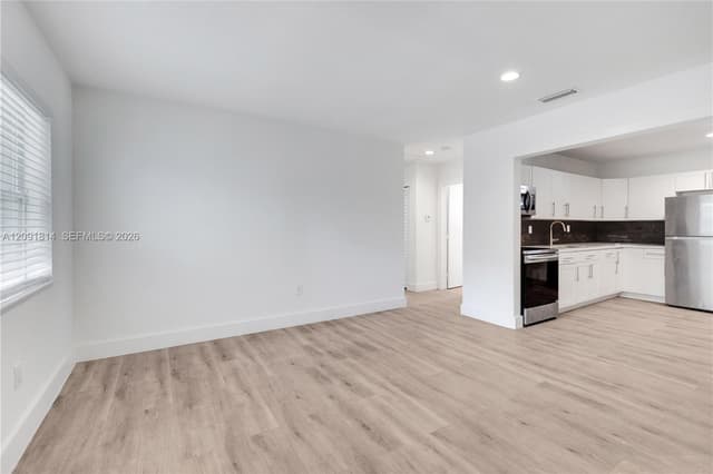 2510 NE 182nd Ter, North Miami Beach FL 33160 - North Miami Beach, FL - Photo 6