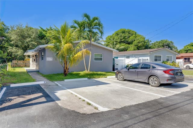 2510 NE 182nd Ter, North Miami Beach FL 33160 - North Miami Beach, FL - Photo 3