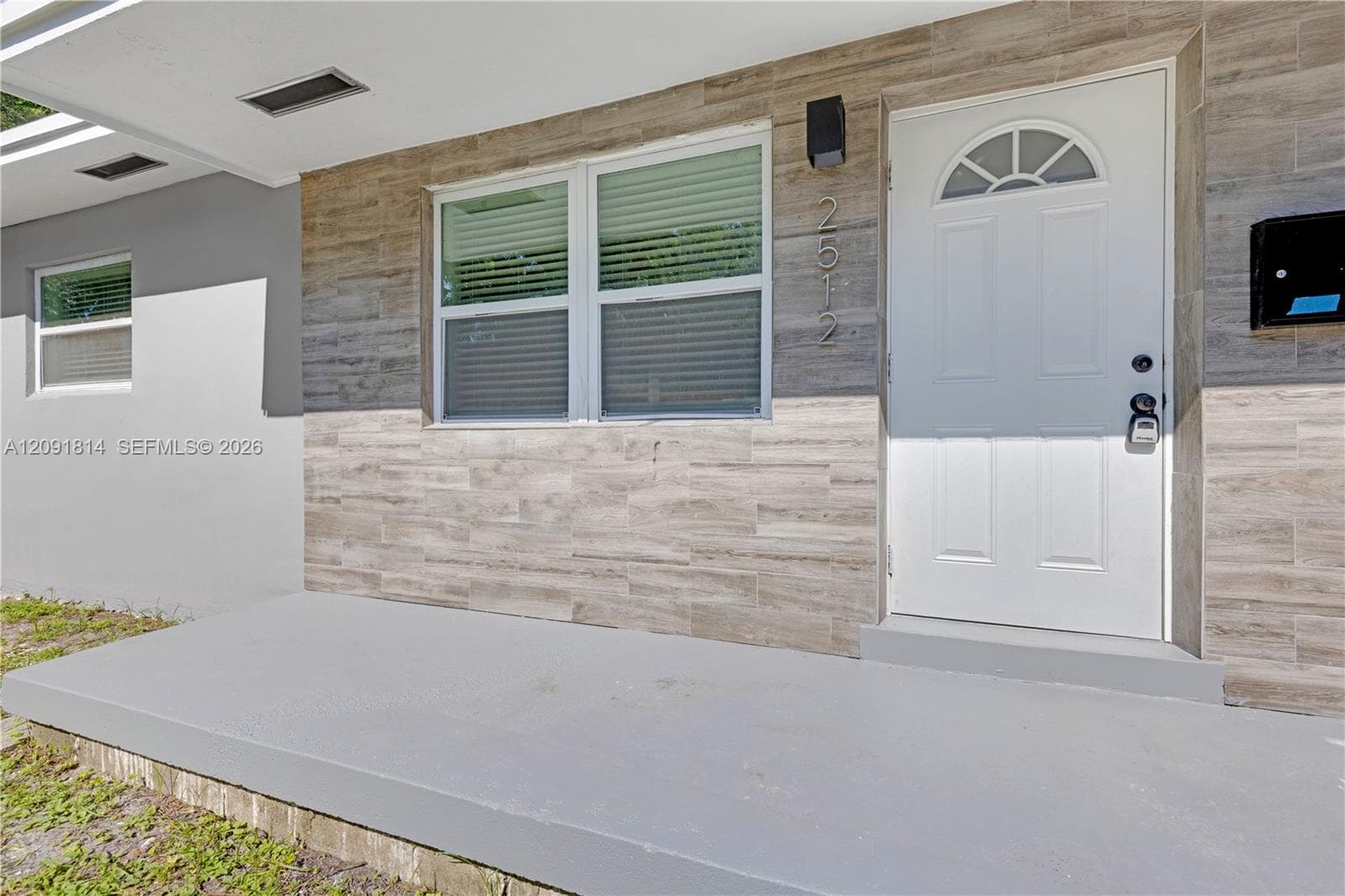 2510 NE 182nd Ter, North Miami Beach FL 33160 - North Miami Beach, FL - Photo 1