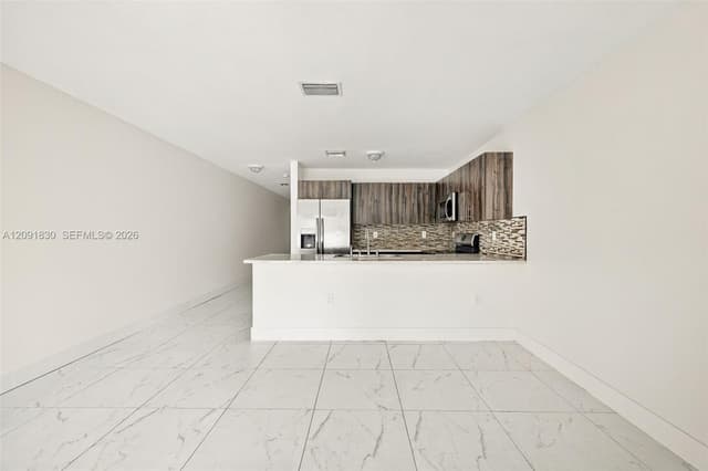 523-525 NW 106th St, Miami FL 33150 - Miami, FL - Photo 6