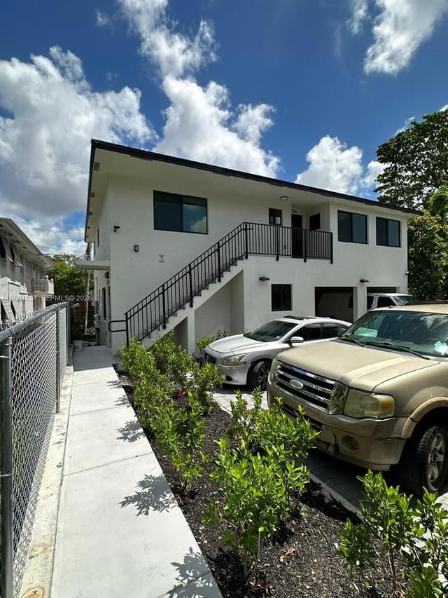 147 NW 61st St, Miami FL 33127 - Miami, FL - Photo 5