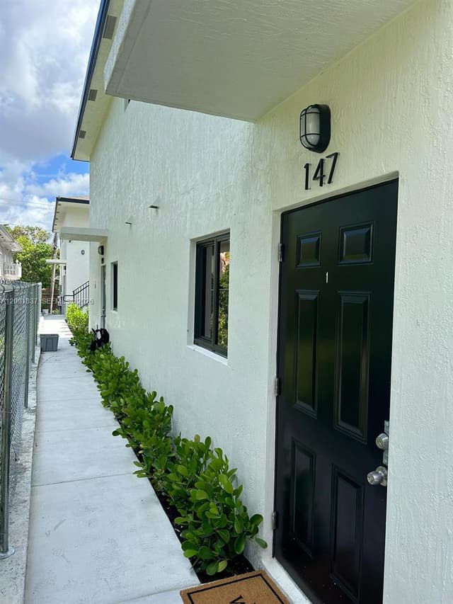 147 NW 61st St, Miami FL 33127 - Miami, FL - Photo 4