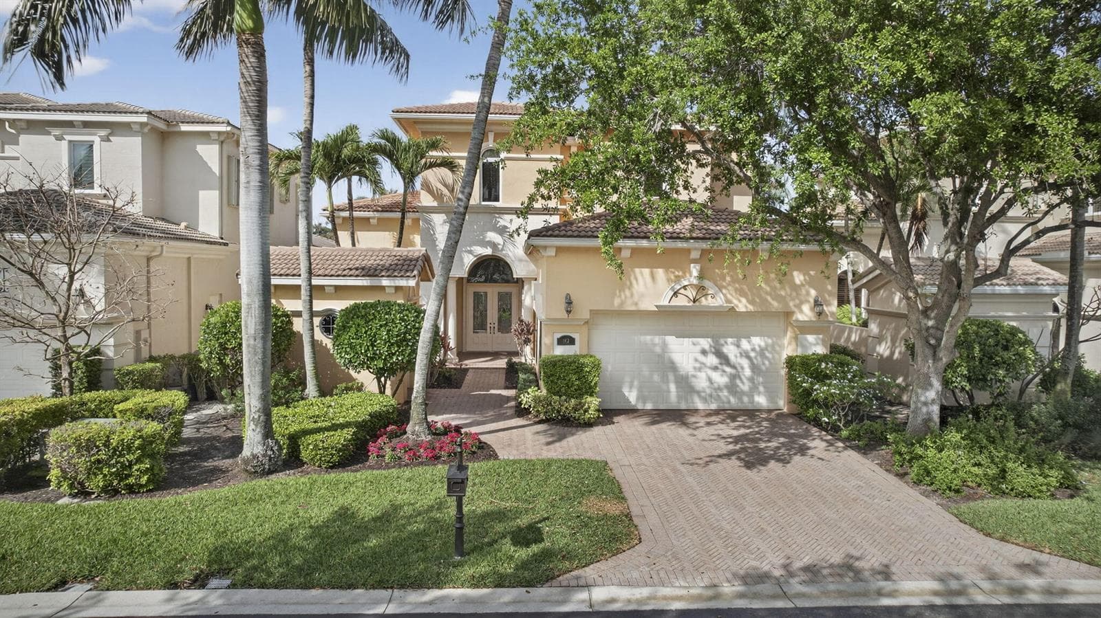 142 Viera Drive, Palm Beach Gardens FL 33418 - Palm Beach Gardens, FL - Photo 1