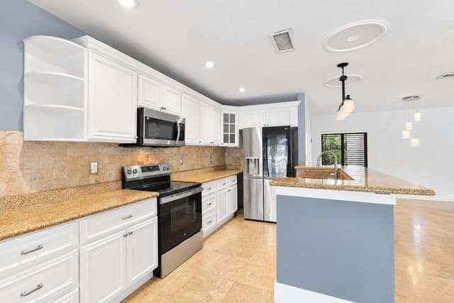 11905 SAILBOAT Drive, Cooper City FL 33026 - Cooper City, FL - Photo 5