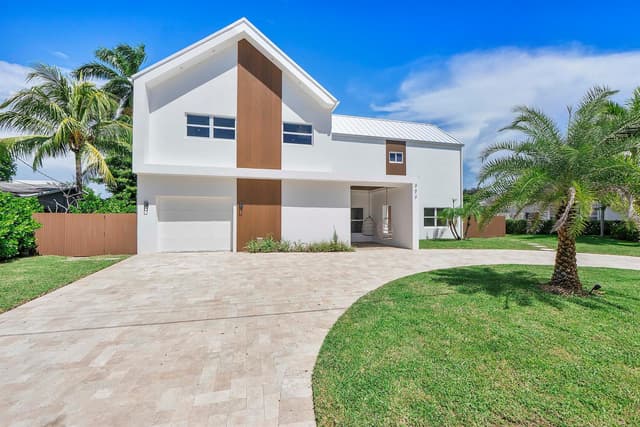 303 SW 14TH Place, Boca Raton FL 33432 - Boca Raton, FL - Photo 2