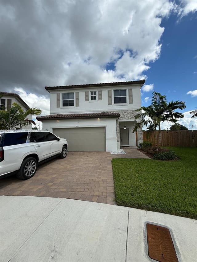 2661 SE 24th Ct, Homestead FL 33035 - Homestead, FL - Photo 3