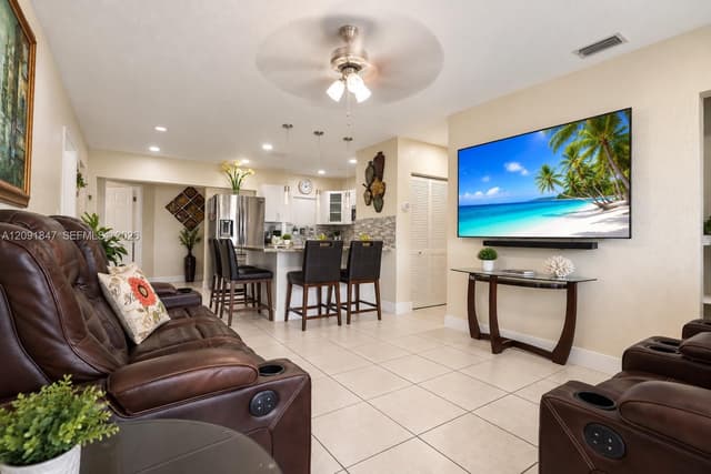 3620 NW 174th St, Miami Gardens FL 33056 - Miami Gardens, FL - Photo 4