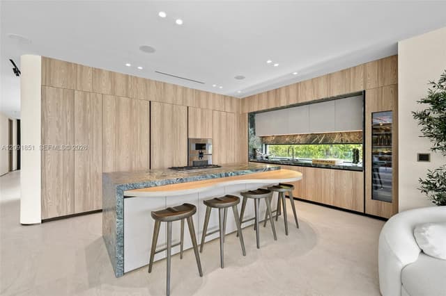 80 S Hibiscus Dr, Miami Beach FL 33139 - Miami Beach, FL - Photo 6