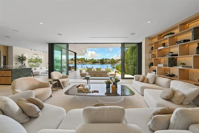 80 S Hibiscus Dr, Miami Beach FL 33139 - Miami Beach, FL - Photo 4