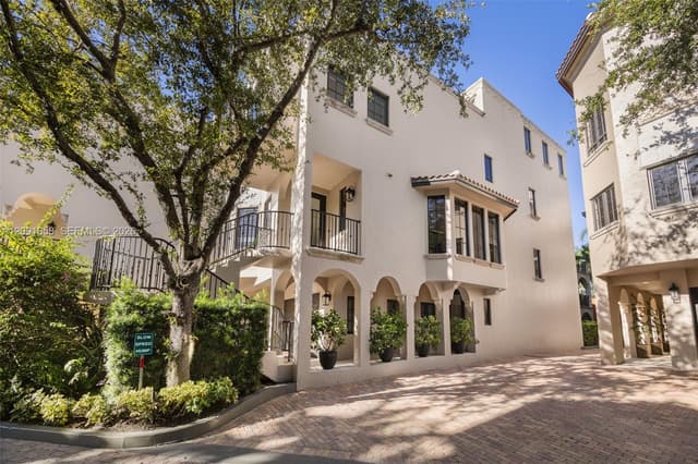 3471 Main Hwy # 1204, Coconut Grove FL 33133 - Coconut Grove, FL - Photo 3