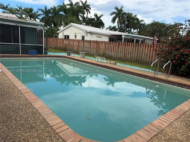 1146 Polk St, Hollywood FL 33019 - Hollywood, FL - Photo 2