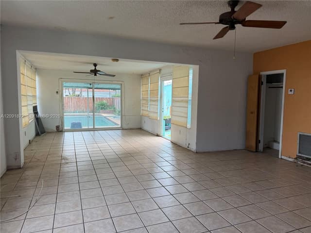 1146 Polk St, Hollywood FL 33019 - Hollywood, FL - Photo 4