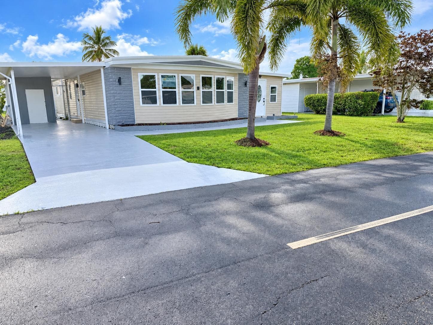 8572 Crown Drive, Boynton Beach FL 33436 - Boynton Beach, FL - Photo 1
