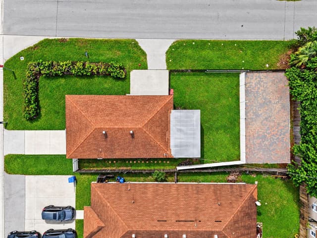603 N Broadway, Lantana FL 33462 - Lantana, FL - Photo 2