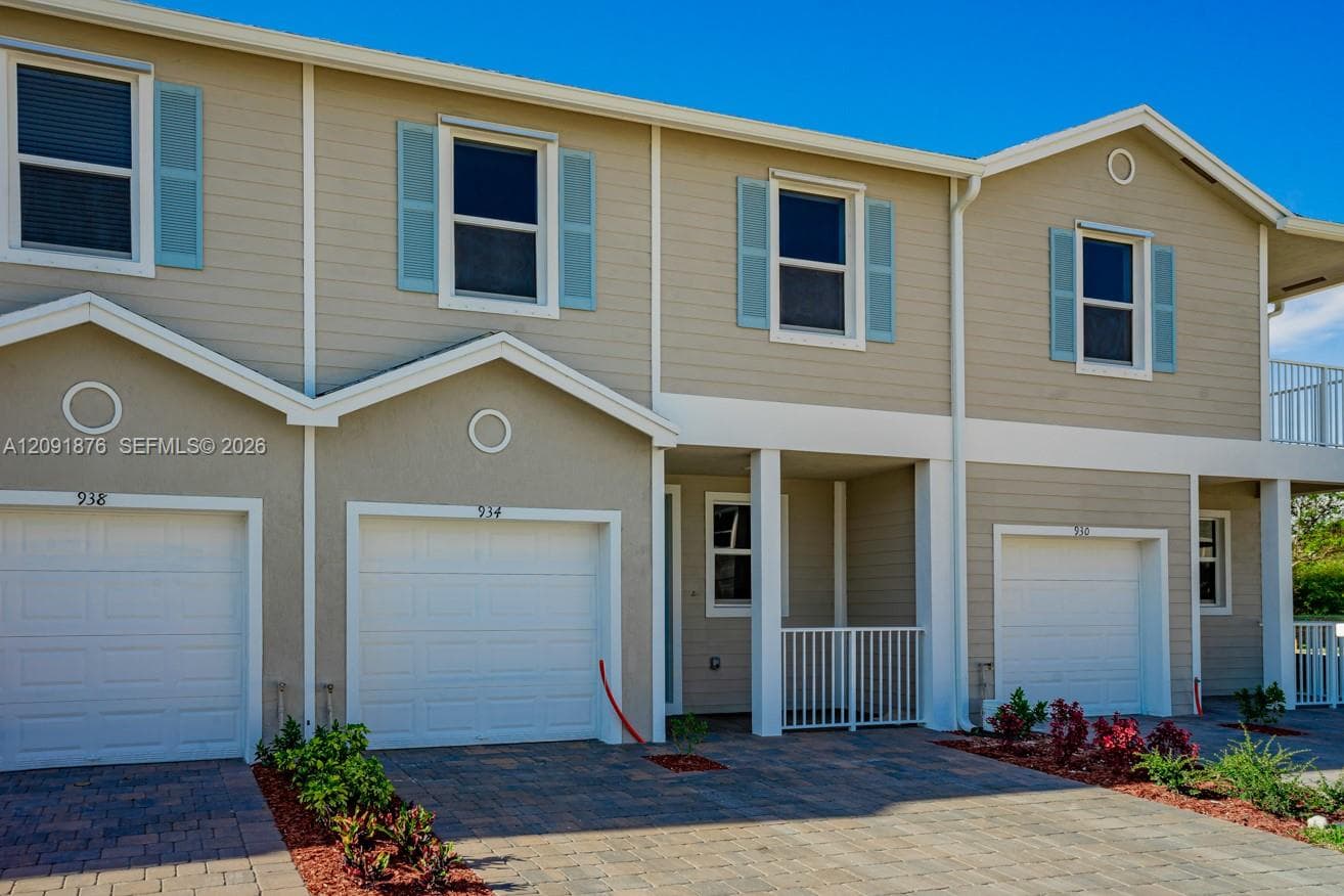 934 SE 19th St, Homestead FL 33034 - Homestead, FL - Photo 1