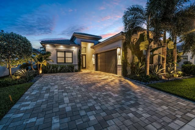 9266 MOUNTAIN PINE Grove, Boynton Beach FL 33473 - Boynton Beach, FL - Photo 2