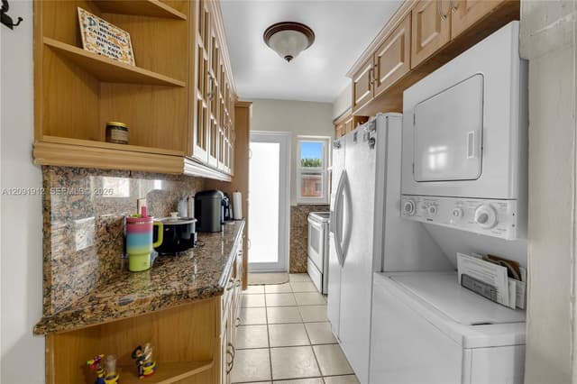 3470 SW 10th St Unit 10B, Miami FL 33135 - Miami, FL - Photo 7