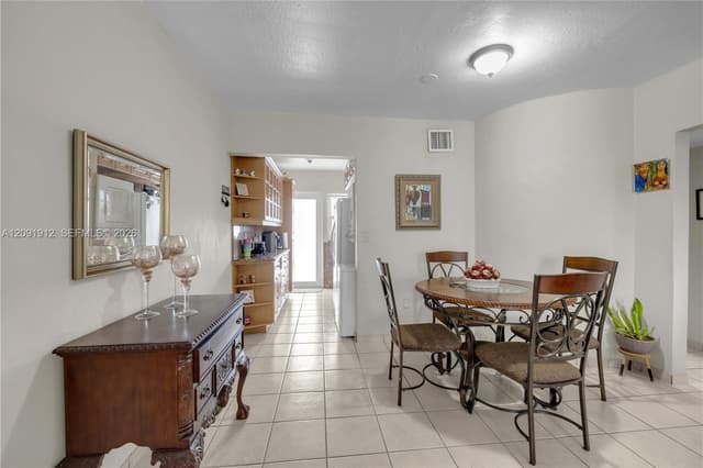 3470 SW 10th St Unit 10B, Miami FL 33135 - Miami, FL - Photo 4