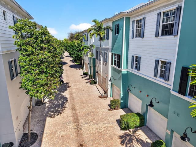 361 W Mallory Circle, Delray Beach FL 33483 - Delray Beach, FL - Photo 6