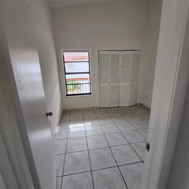 7500 SW 153RD Court # 12, Miami FL 33193 - Miami, FL - Photo 5