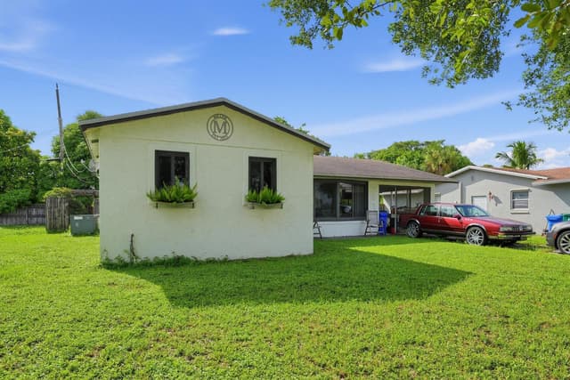 761 NW 65th Avenue, Margate FL 33063 - Margate, FL - Photo 2