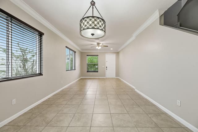 4791 Foxtail Palm Court, FL 33463 - Photo 7