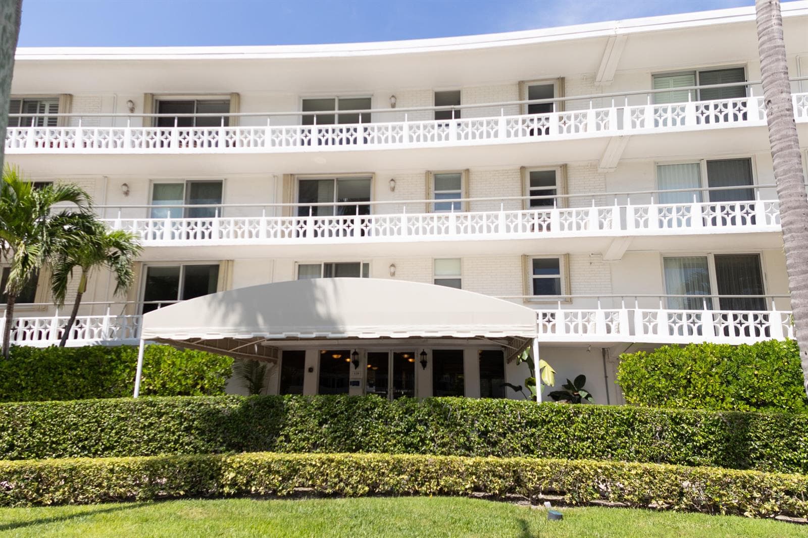 139 SUNRISE Avenue # 107, Palm Beach FL 33480 - Palm Beach, FL - Photo 1